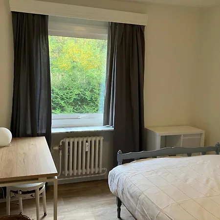 Next To Arenberg Castle Leuven, 3 Bedroom With Garage Apartment *
